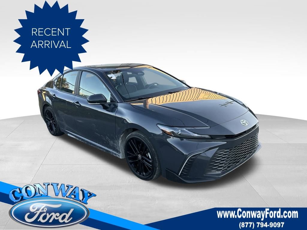 Used 2025 Toyota Camry SE