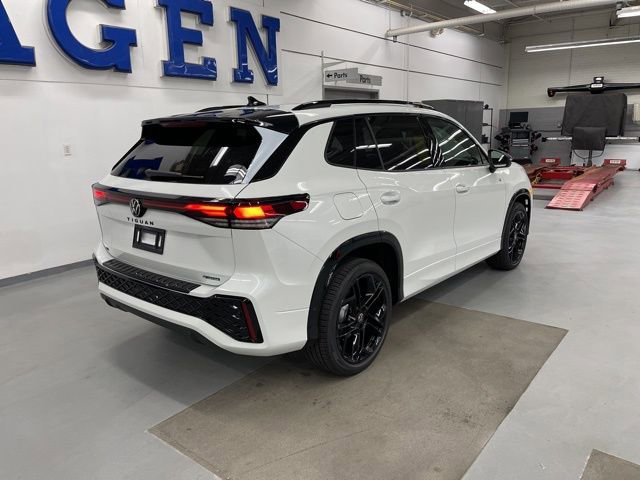 New 2026 Volkswagen Tiguan SE R-Line image 4