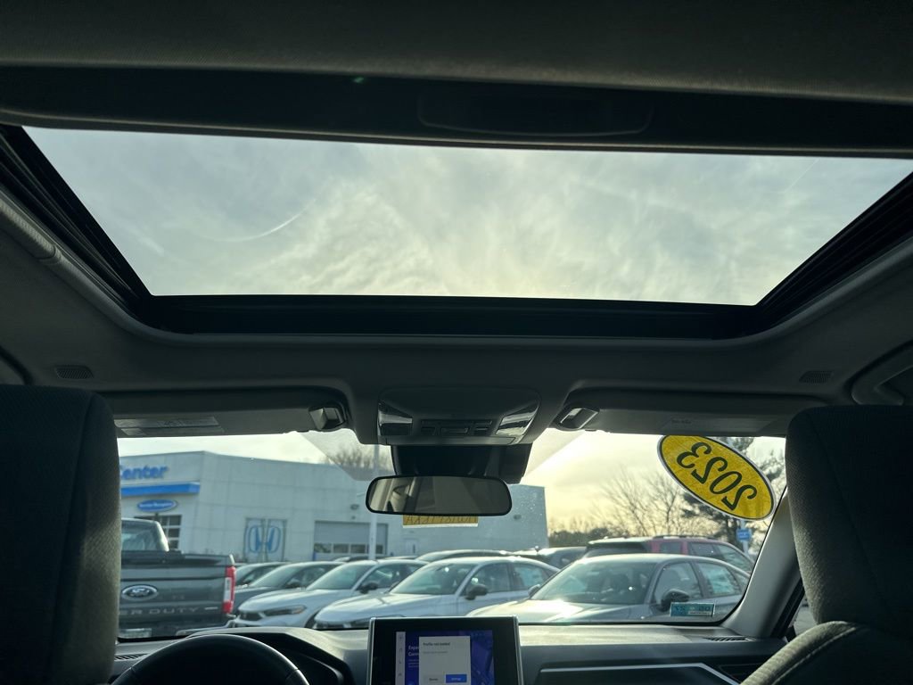 Used 2023 Toyota RAV4 XLE image 20