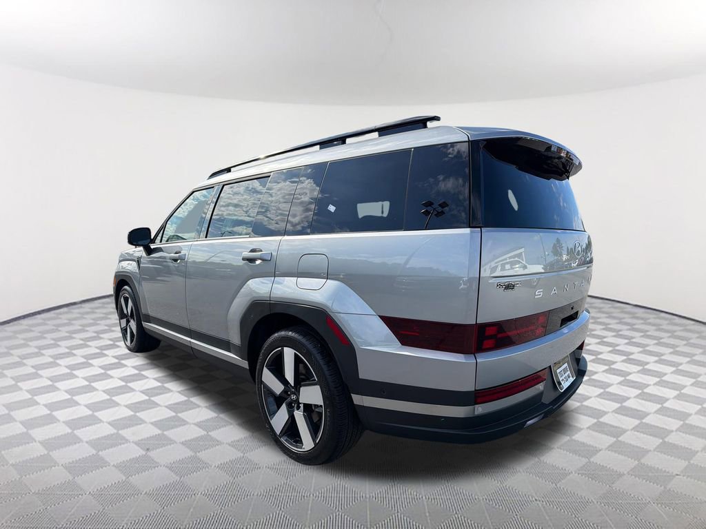 Used 2024 Hyundai Santa Fe Limited FWD image 7