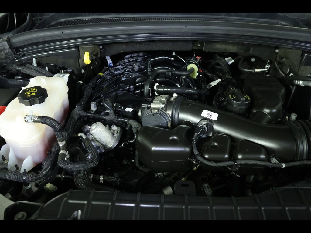 Used 2023 Jeep Grand Cherokee Laredo X image 19