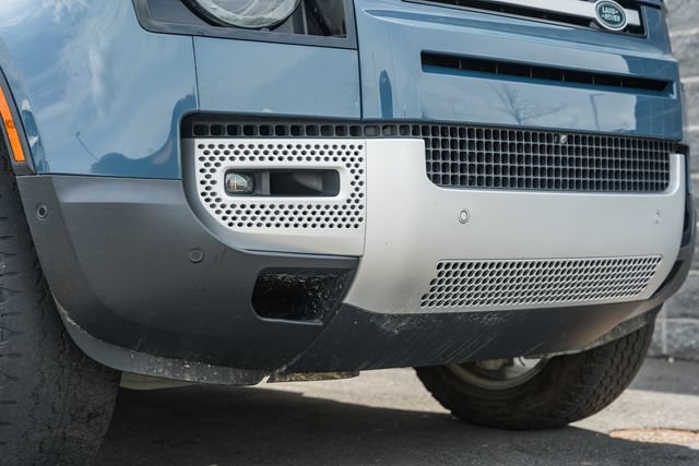 Used 2022 Land Rover Defender 110 SE AWD/4WD image 19