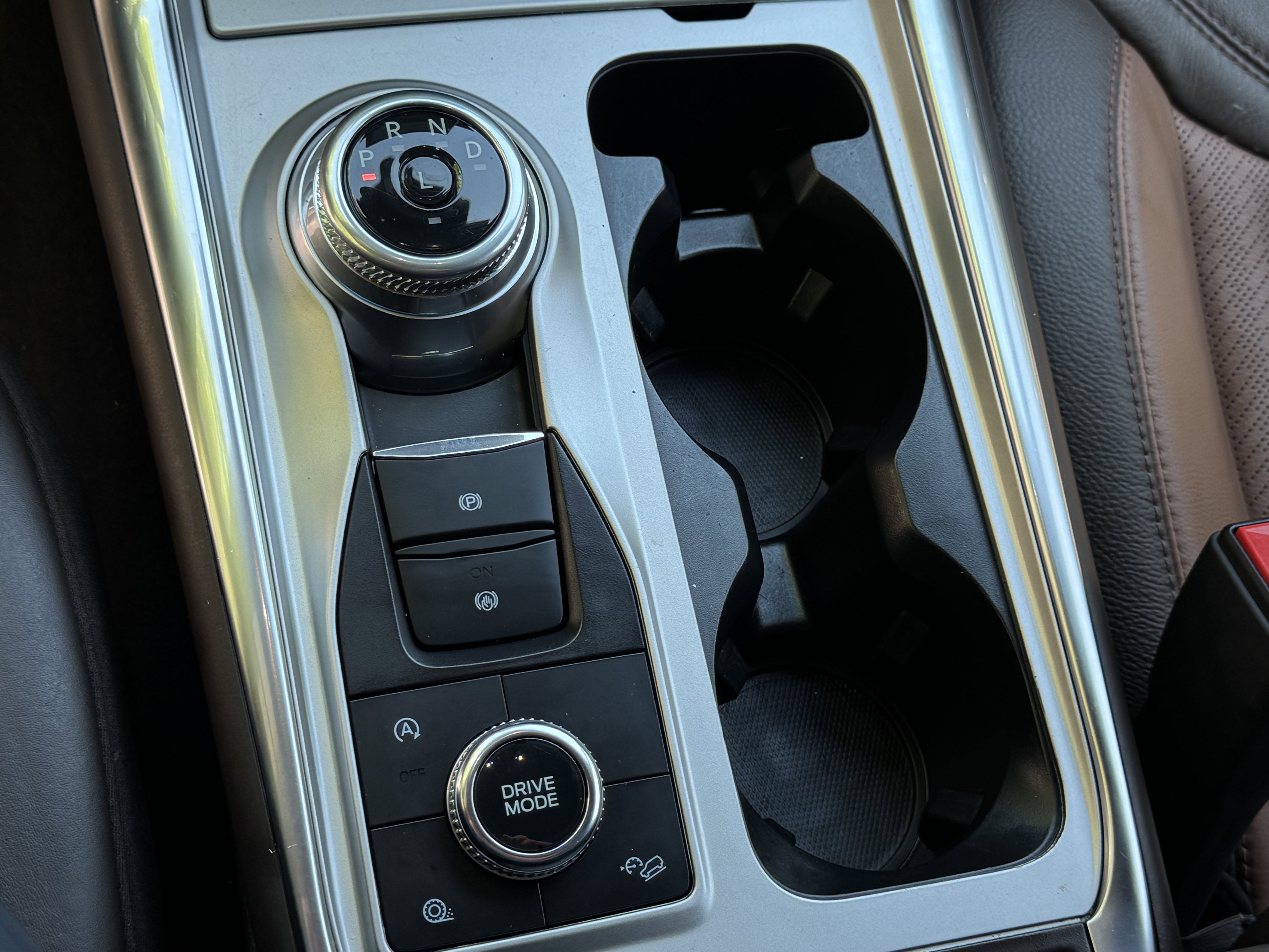 Certified 2022 Ford Explorer King Ranch w/ Technology Package image 23