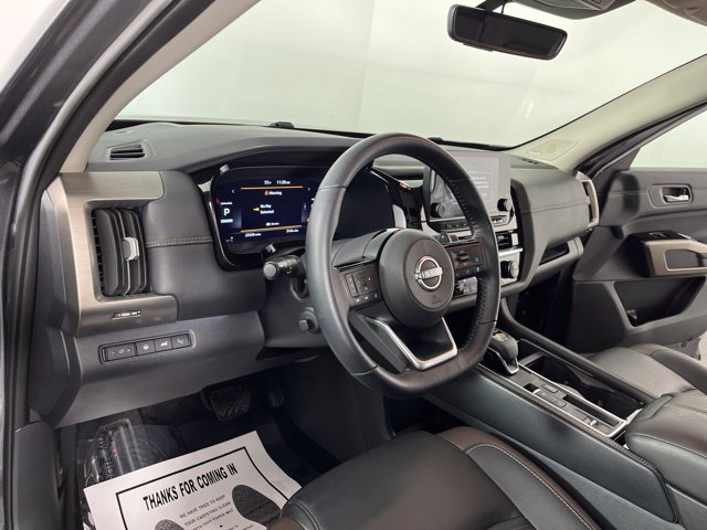Used 2025 Nissan Pathfinder Platinum w/ Cargo Package FWD image 20