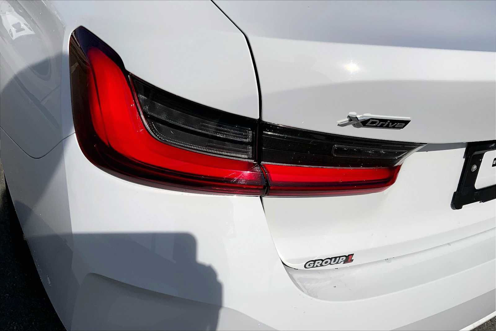 Used 2024 BMW 330i xDrive Sedan w/ Premium Package image 28