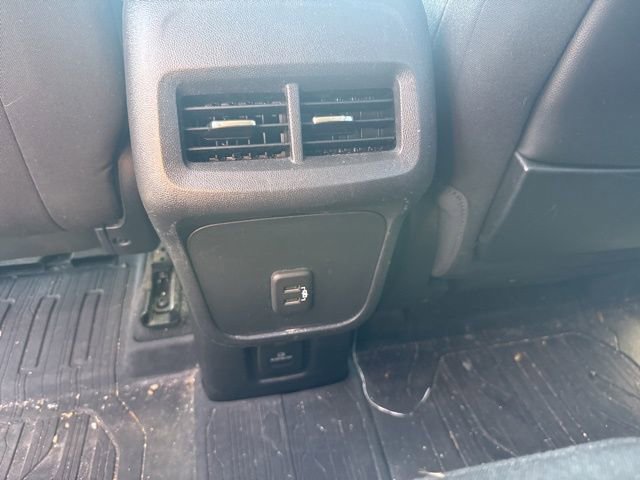 Used 2022 GMC Terrain SLE w/ Driver Convenience Package FWD image 23