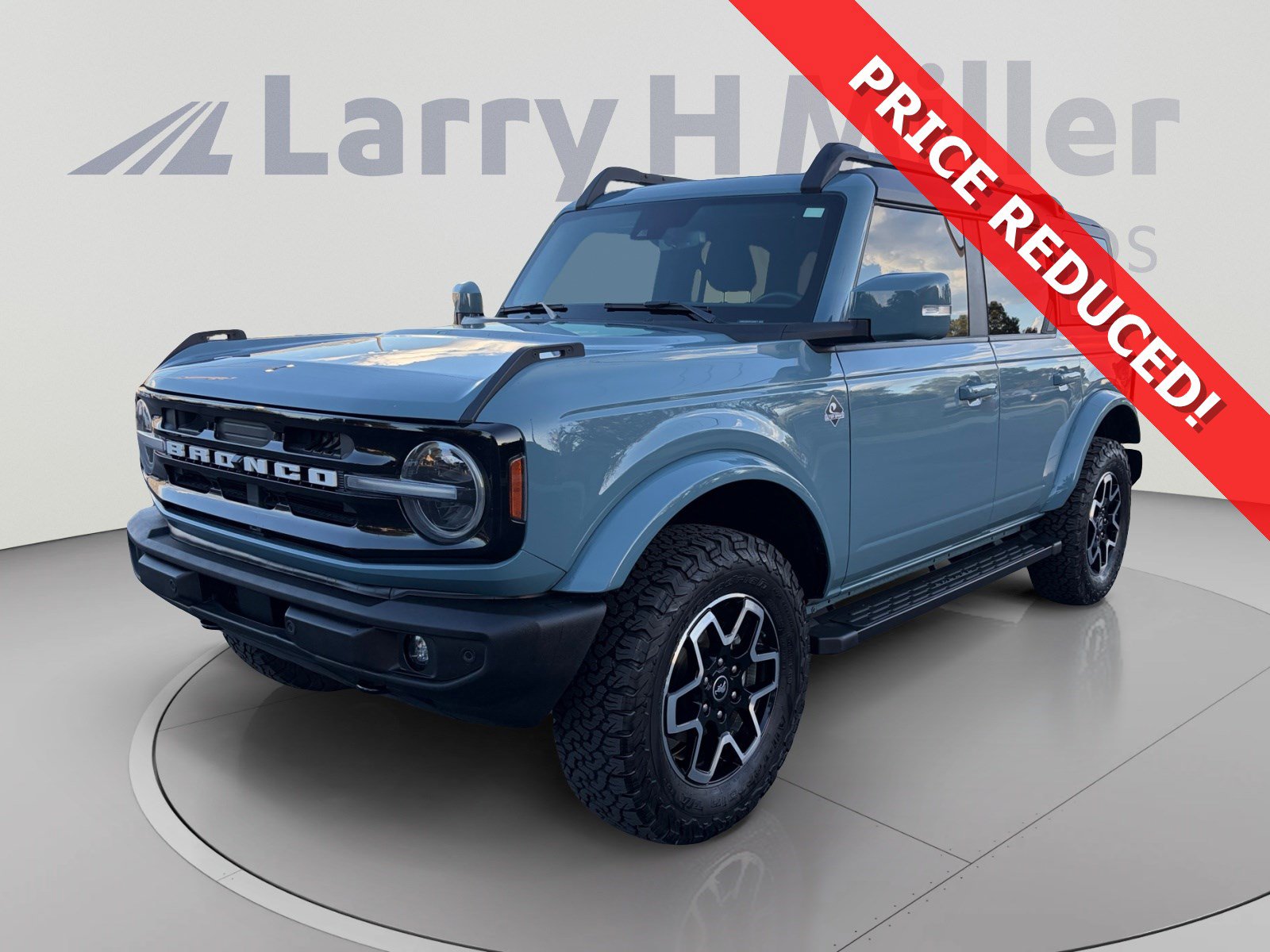 Used 2023 Ford Bronco Outer Banks AWD/4WD image 1