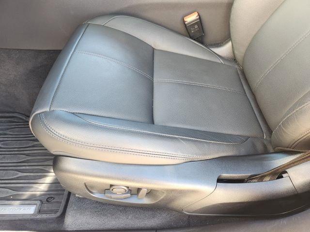 Used 2026 Land Rover Range Rover Velar S image 23