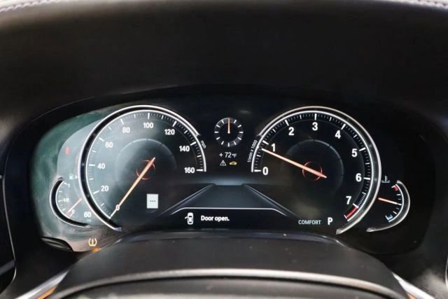 Used 2016 BMW 750i xDrive AWD/4WD image 19