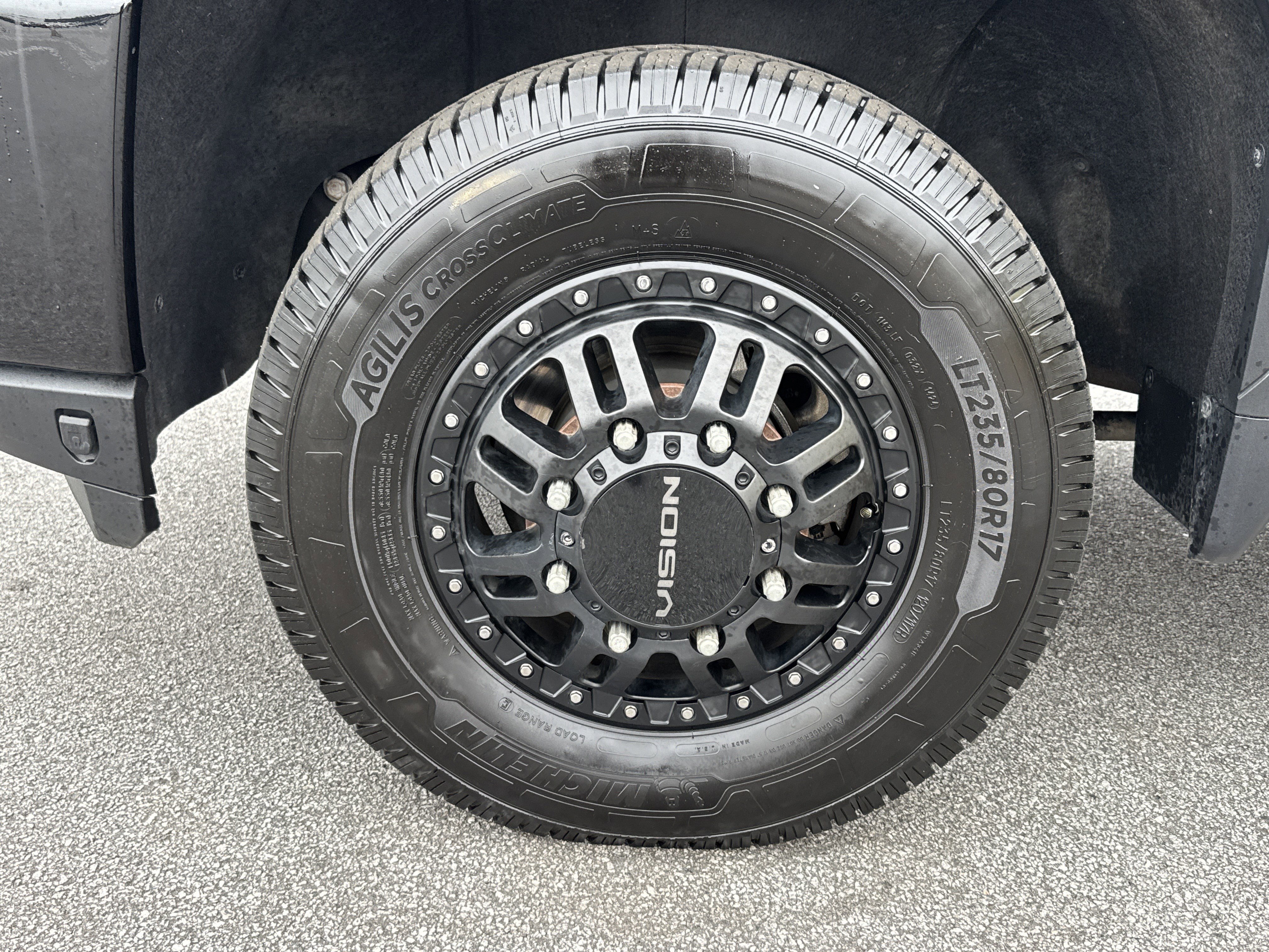 Used 2023 GMC Sierra 3500 Denali w/ Denali Ultimate Package image 13