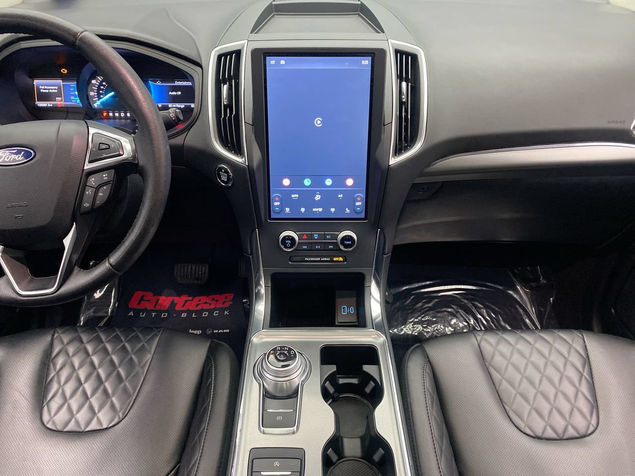 Used 2024 Ford Edge Titanium w/ Equipment Group 301A AWD/4WD image 20