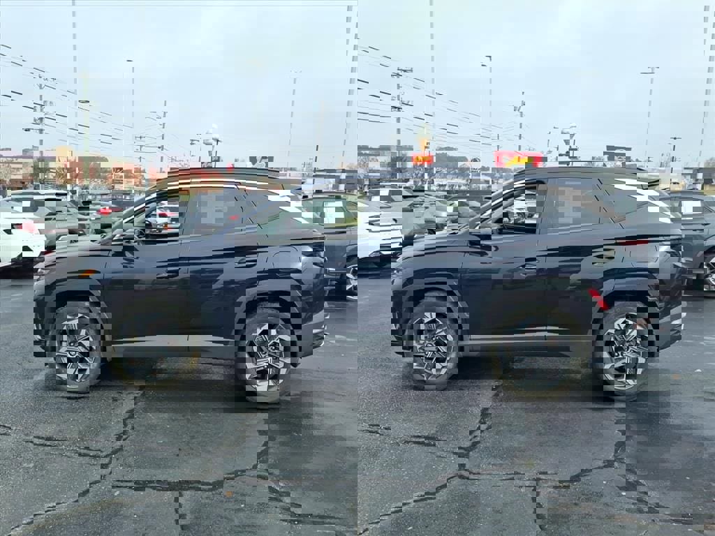 Used 2022 Hyundai Tucson Limited w/ Cargo Package image 23