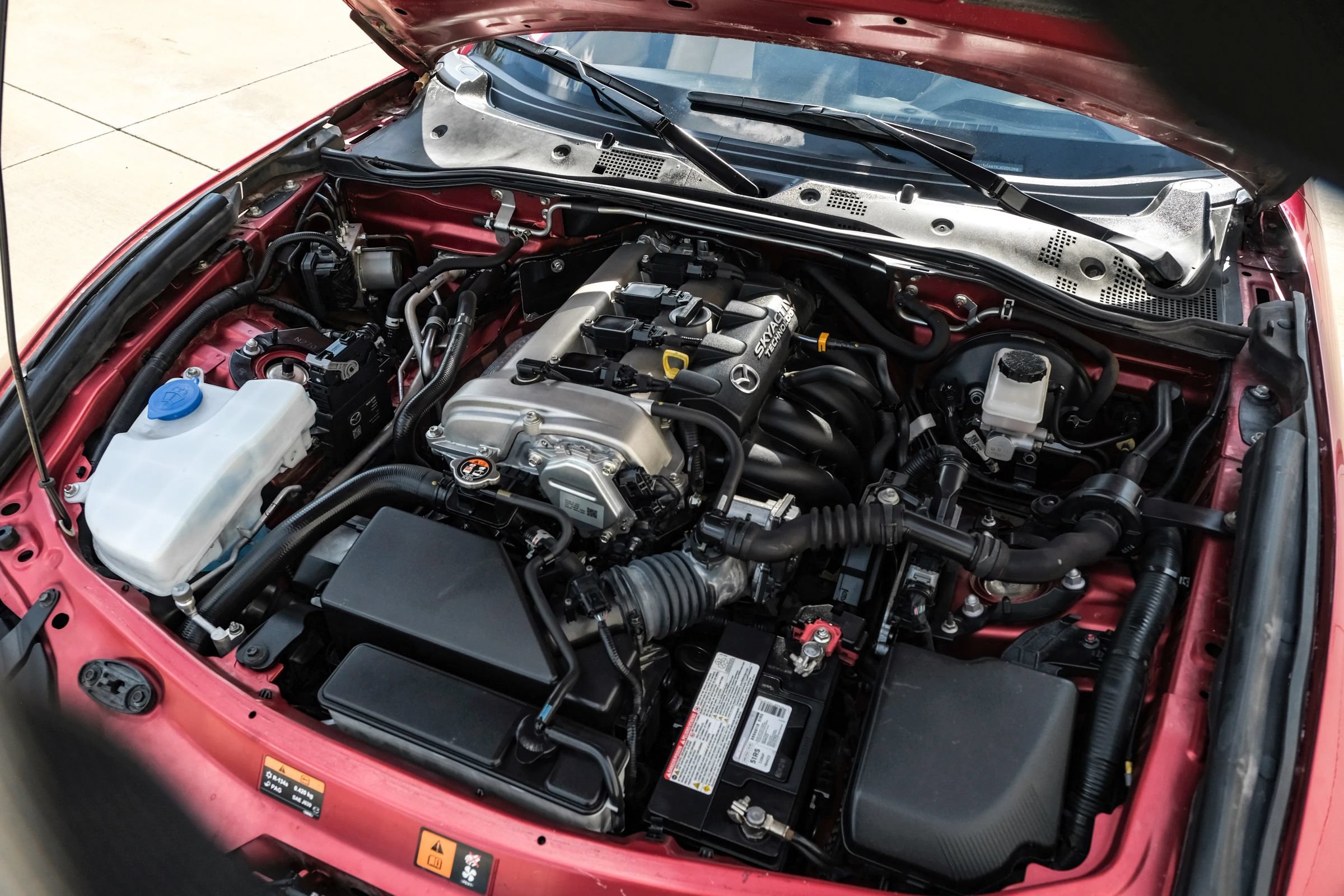 Used 2018 MAZDA MX-5 Miata RF Grand Touring RWD image 40