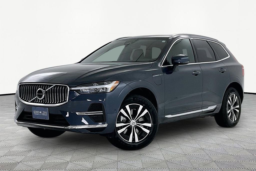 Used 2022 Volvo XC60 T8 Inscription Expression image 3
