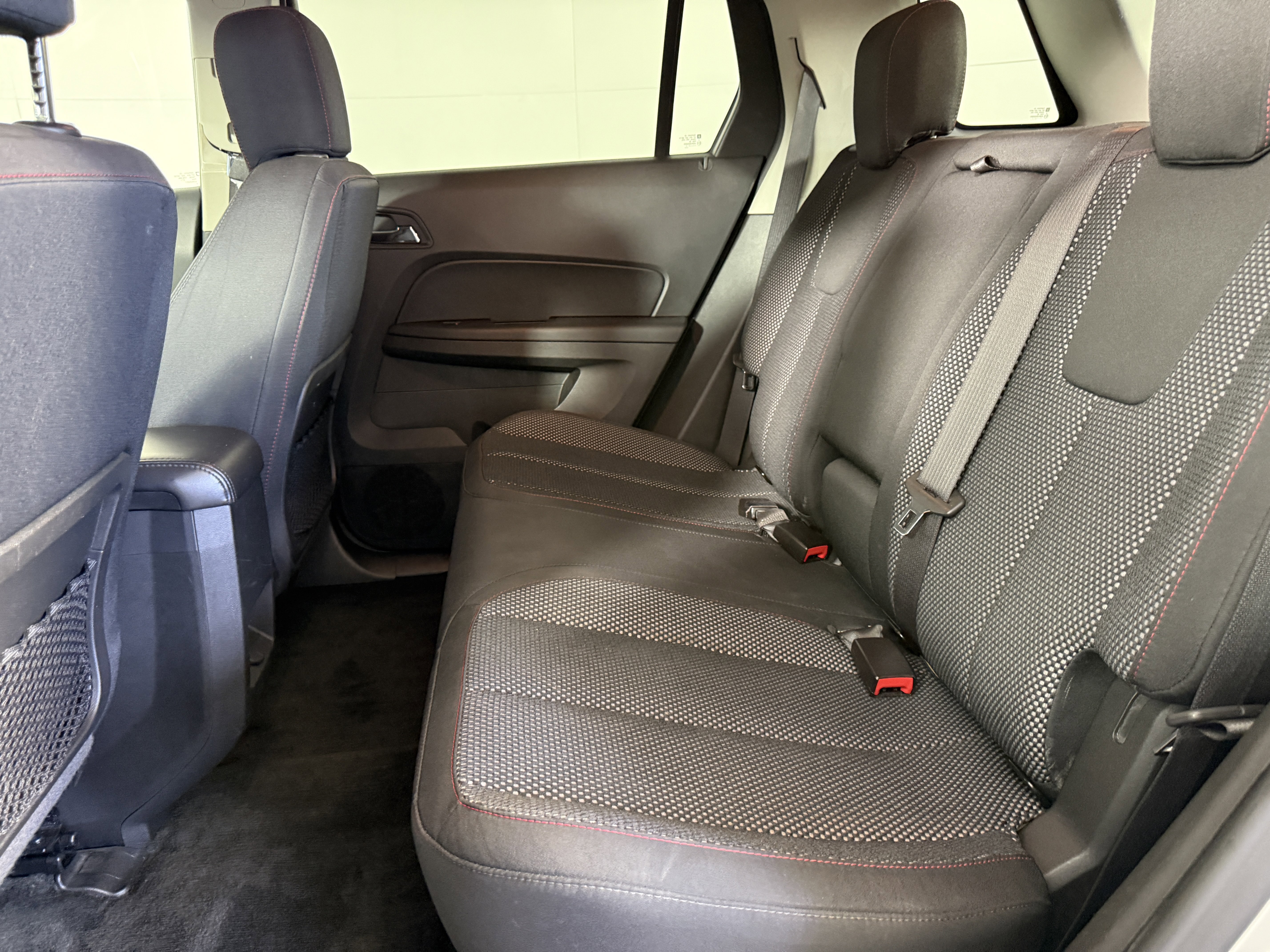 Used 2017 GMC Terrain SLE w/ Technology Package image 14