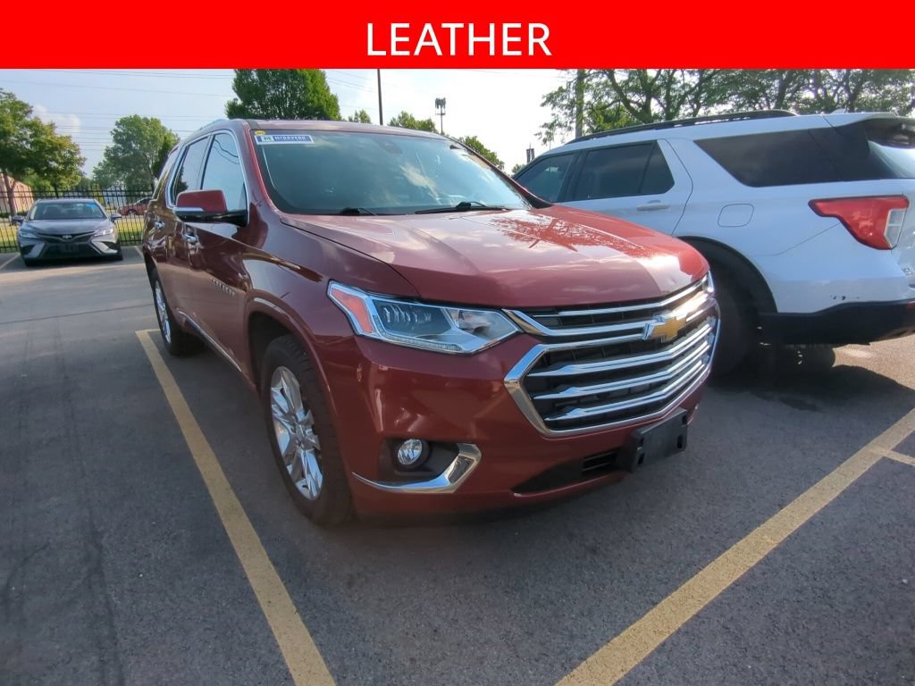 Used 2019 Chevrolet Traverse High Country w/ LPO, Floor Liner Package AWD/4WD image 3