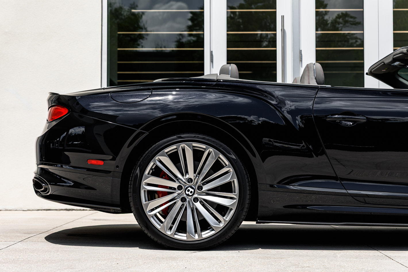 Used 2024 Bentley Continental GT Speed image 3