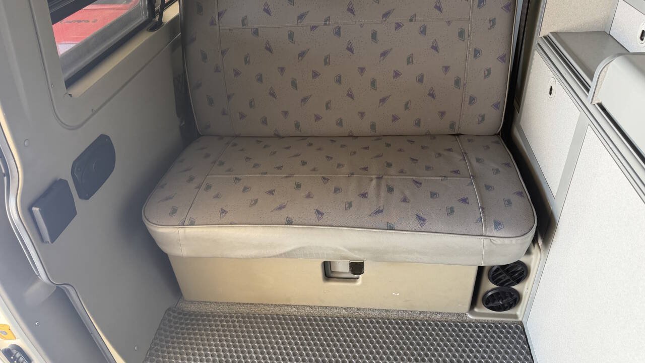 Used 1997 Volkswagen Eurovan Camper FWD image 53