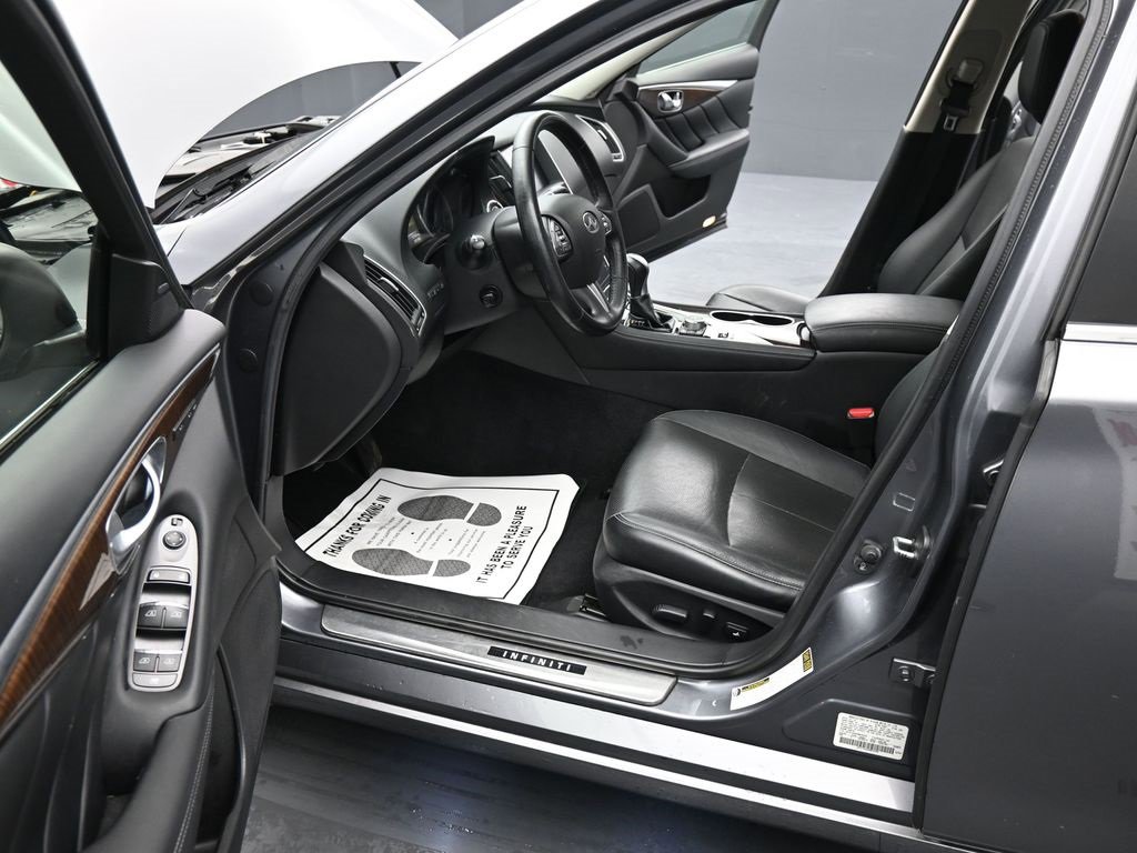 Used 2016 INFINITI Q50 Hybrid AWD image 15