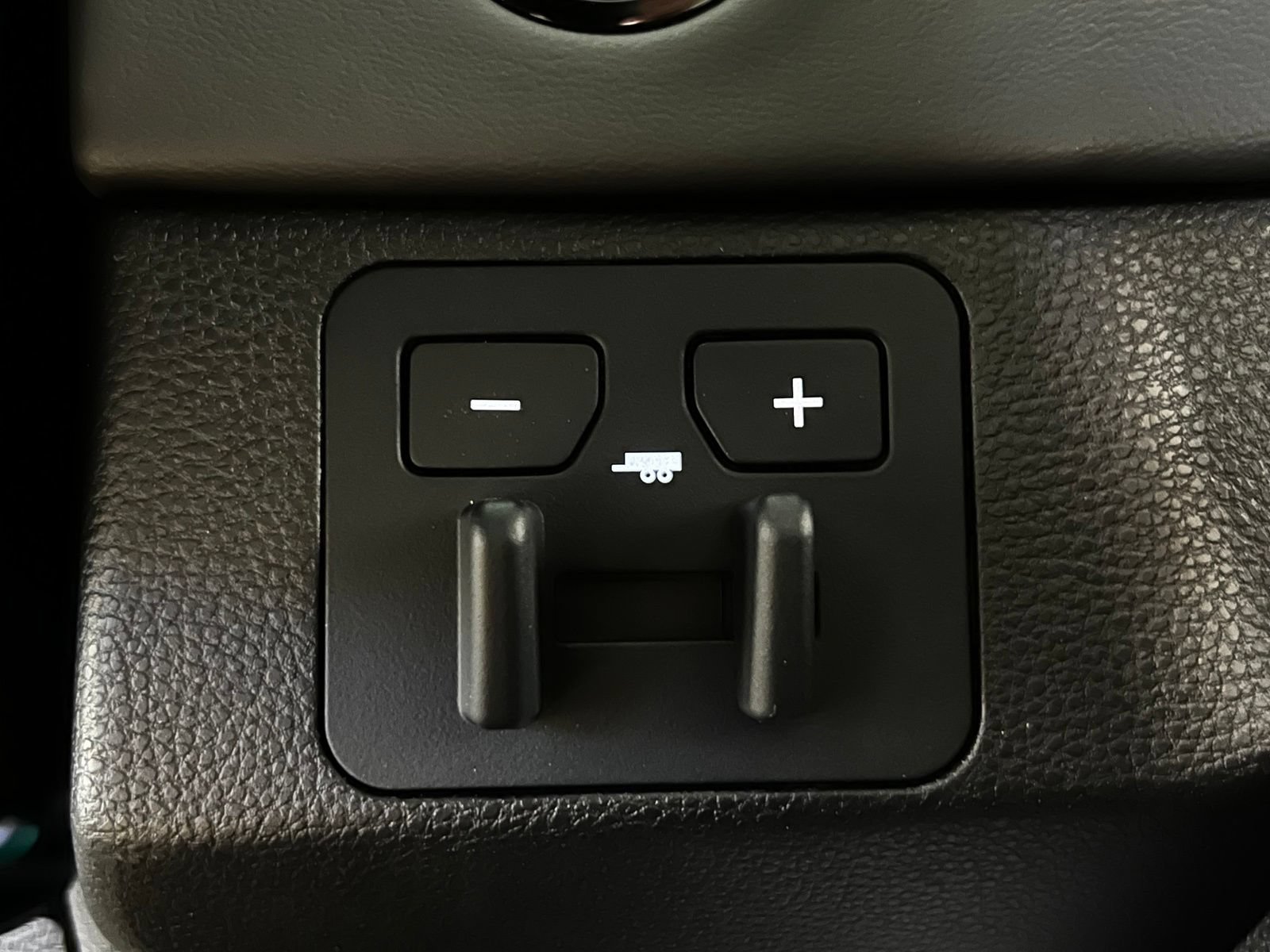 New 2026 Toyota Tundra Capstone AWD/4WD image 19