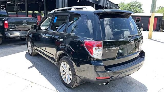 Used 2013 Subaru Forester 2.5X Touring AWD/4WD image 2