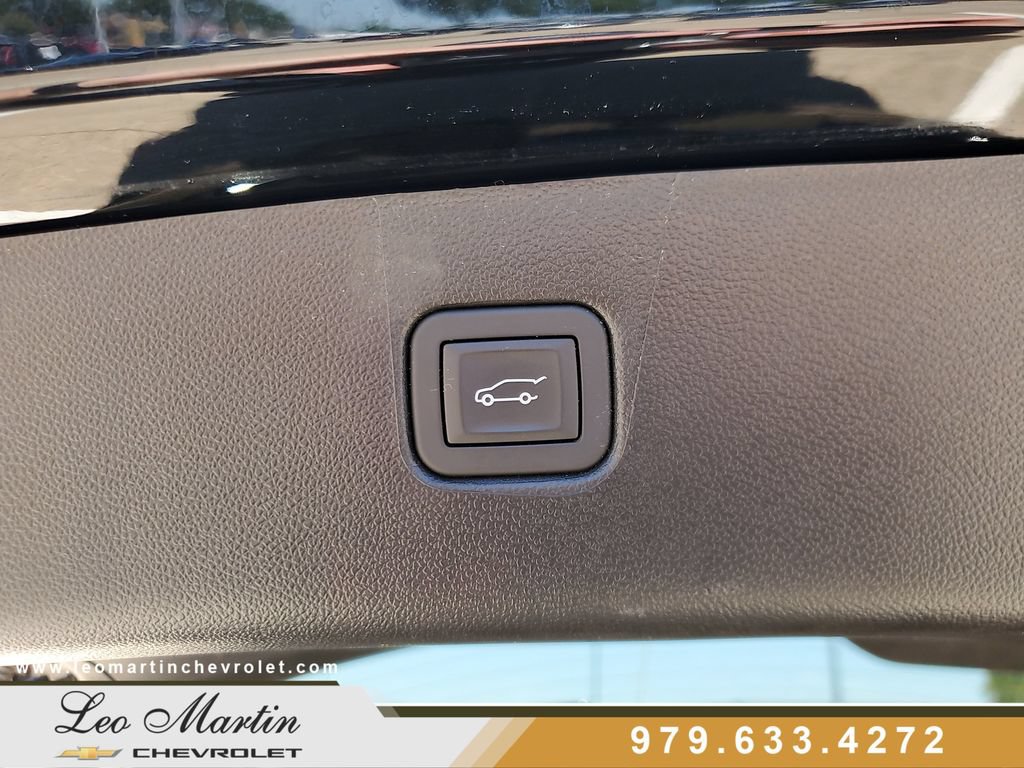 Used 2025 Chevrolet Blazer RS AWD/4WD image 8