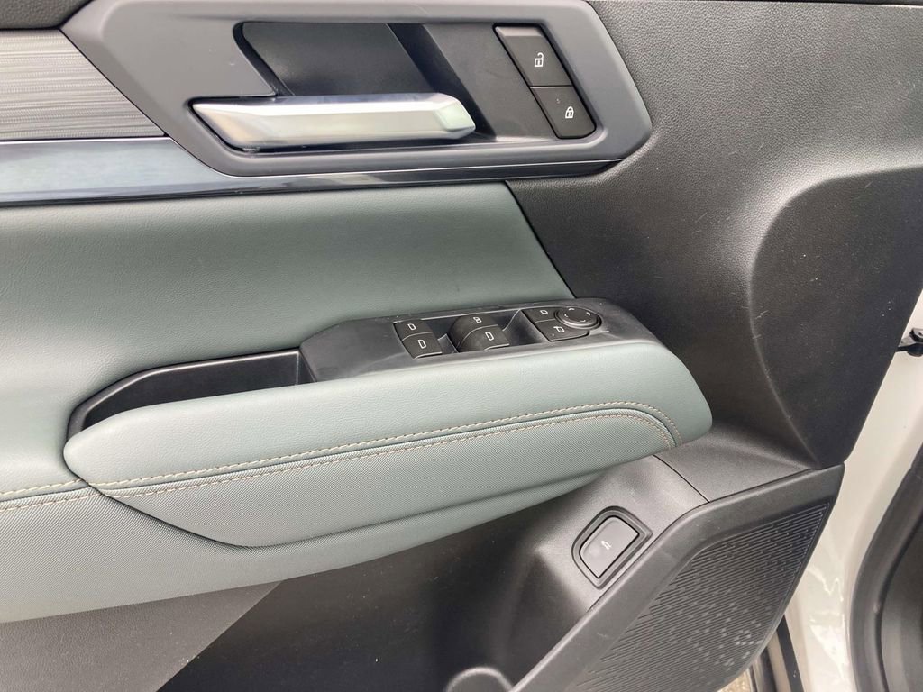 New 2026 GMC Terrain AT4 image 15