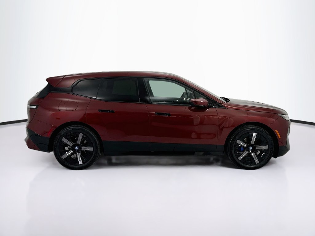 Certified 2024 BMW iX xDrive50 w/ Premium Package AWD/4WD image 4