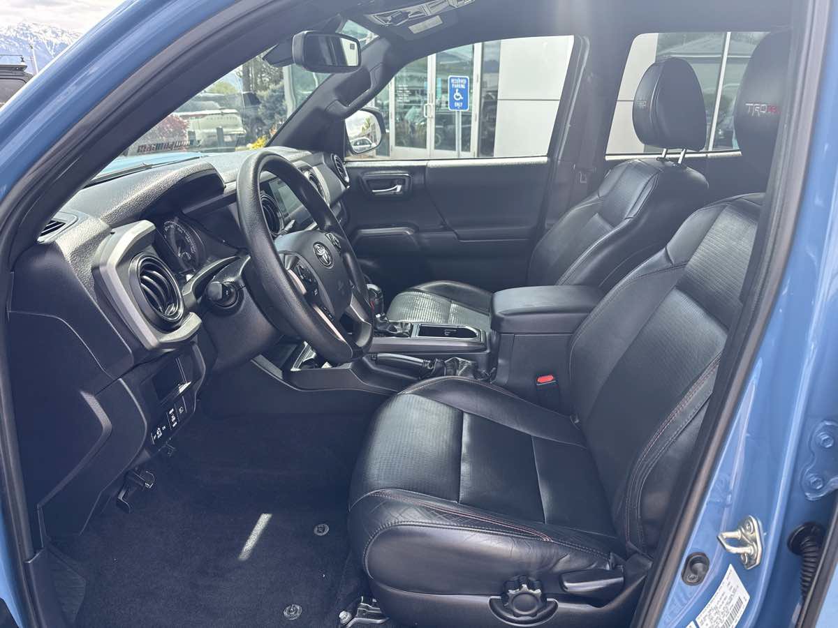 Used 2018 Toyota Tacoma 4x4 Double Cab image 18