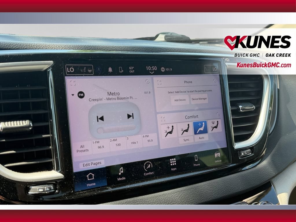 Used 2024 Chrysler Pacifica Touring-L FWD image 26