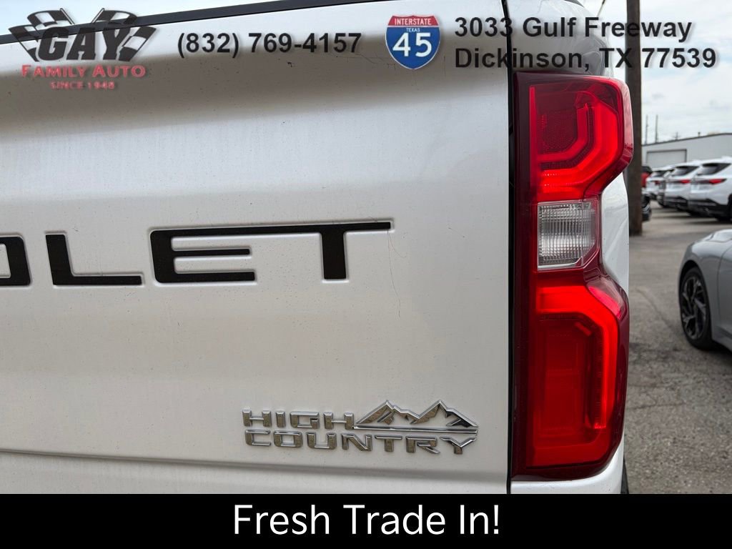 Used 2021 Chevrolet Silverado 2500 High Country w/ Technology Package image 7