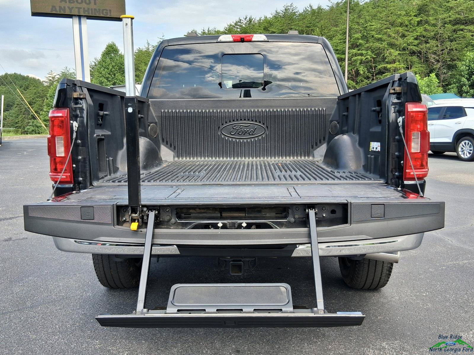 Used 2022 Ford F150 XLT w/ Equipment Group 302A High AWD/4WD image 23