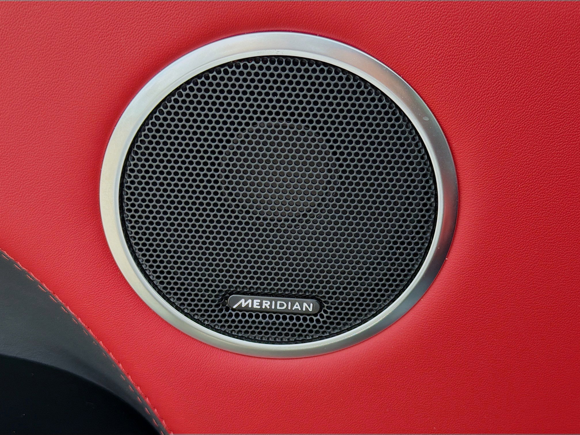 Used 2022 Land Rover Range Rover Sport HST image 24