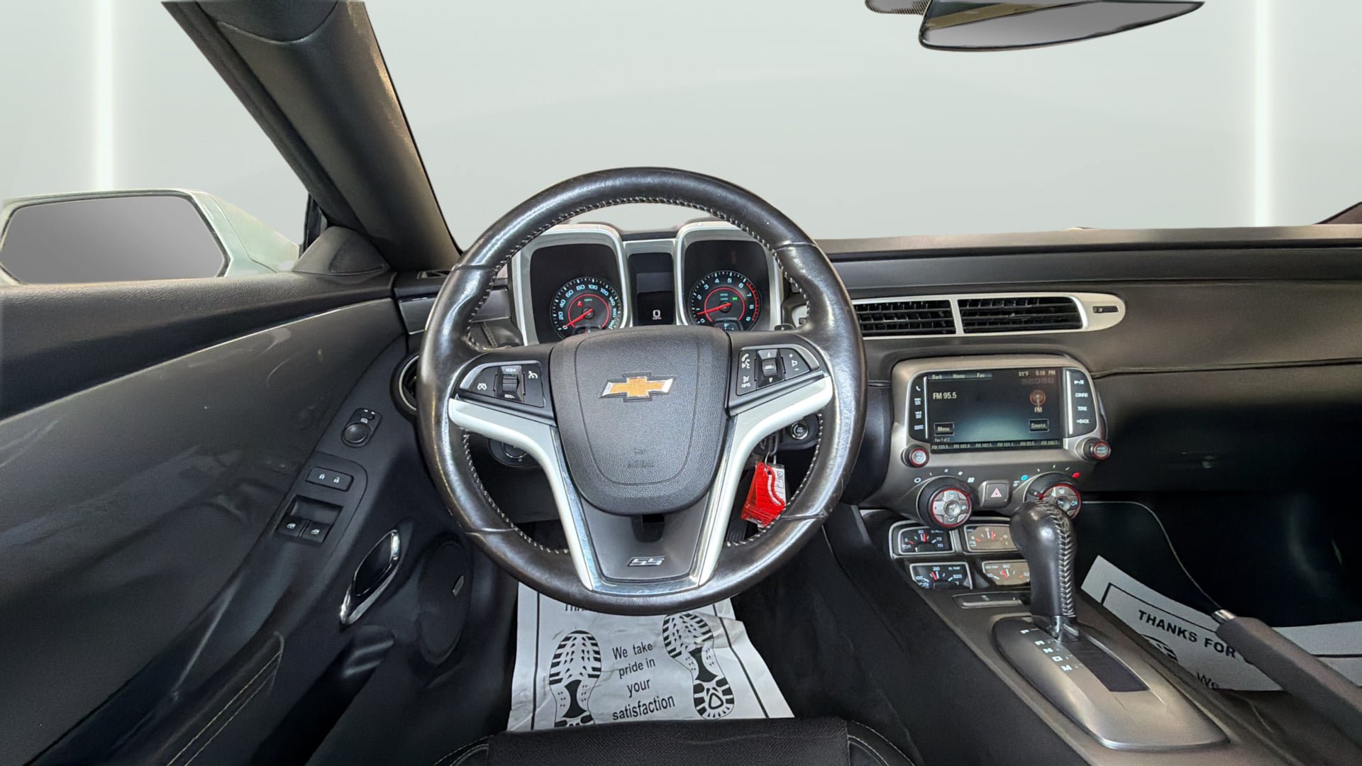 Used 2015 Chevrolet Camaro SS w/ LPO, Black Appearance Package RWD image 17