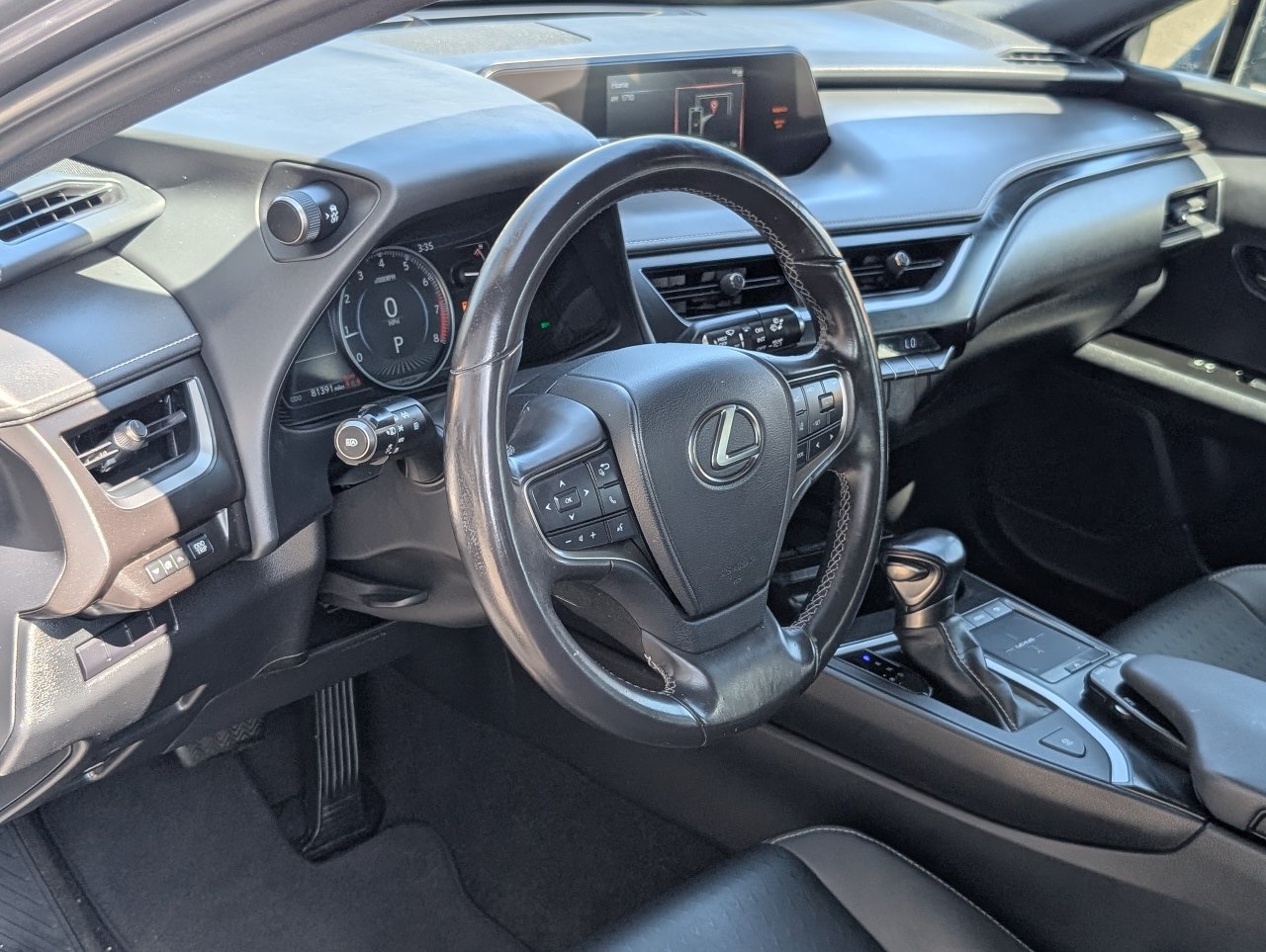 Used 2021 Lexus UX 200 w/ Accessory Package (Z1) FWD image 14