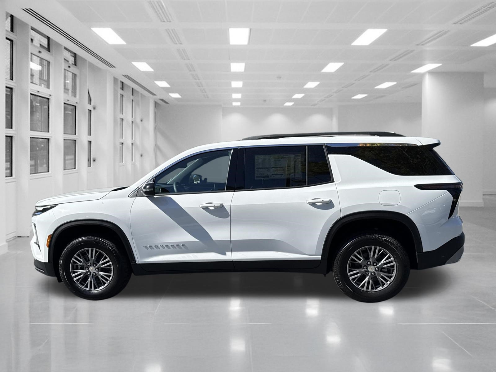 New 2027 Chevrolet Traverse LT w/ LPO, Floor Liner Package FWD image 8