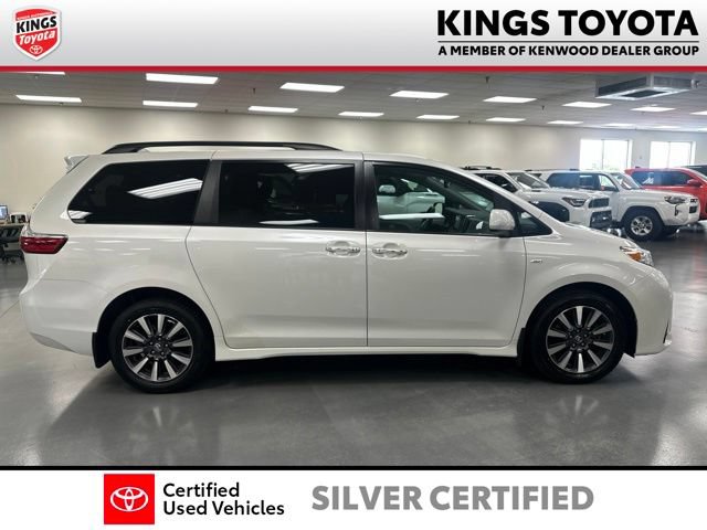 Used 2019 Toyota Sienna XLE w/ XLE Navigation Package AWD/4WD image 10