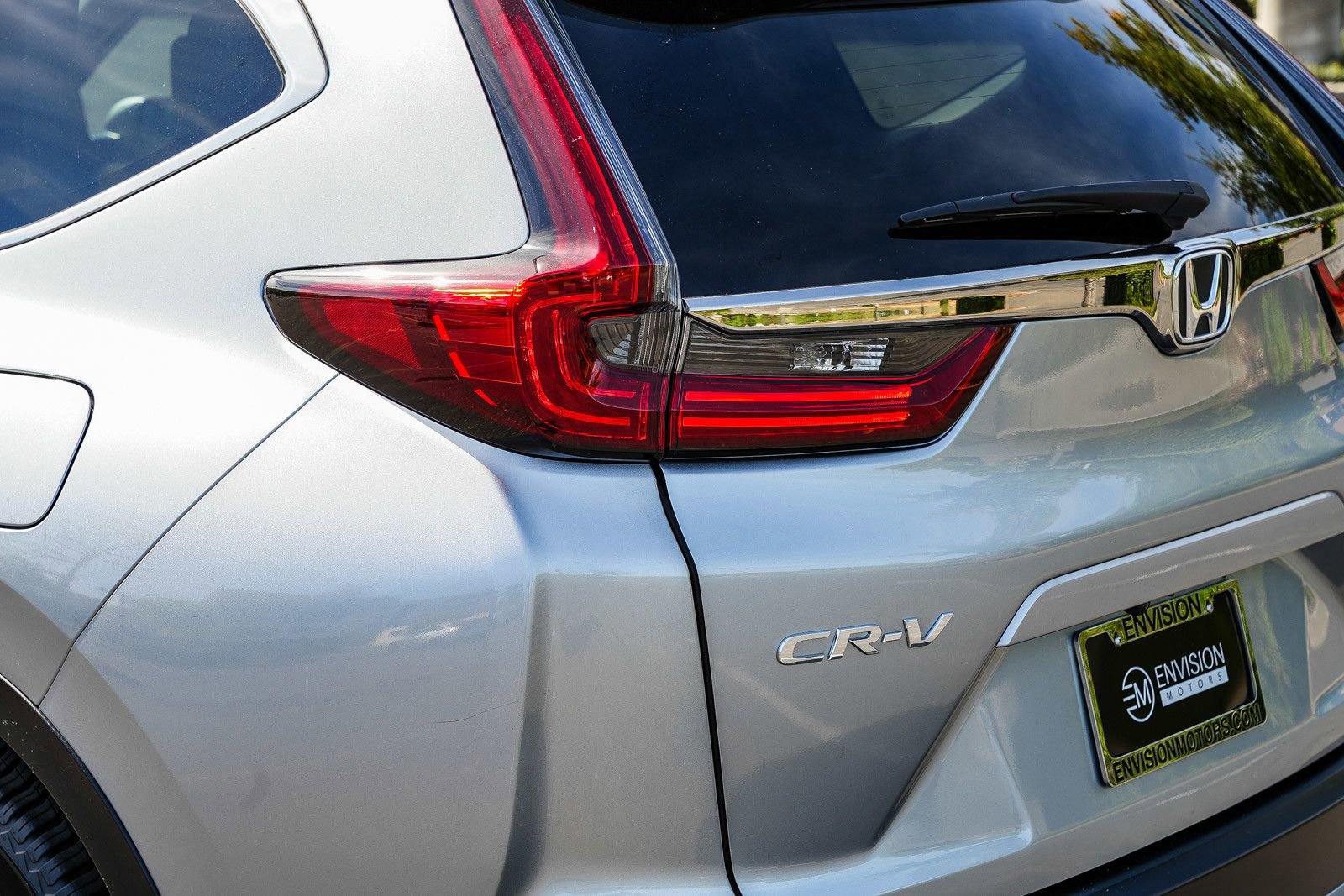 Used 2020 Honda CR-V Touring image 11