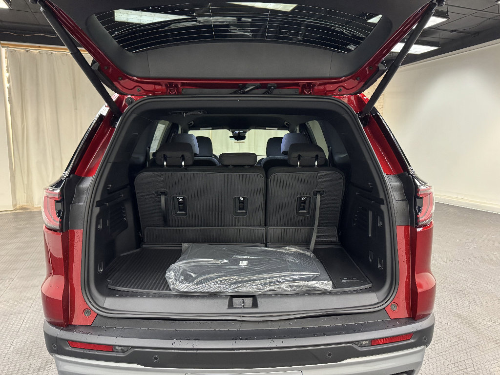 New 2026 GMC Acadia Elevation w/ LPO, Floor Liner Package image 12