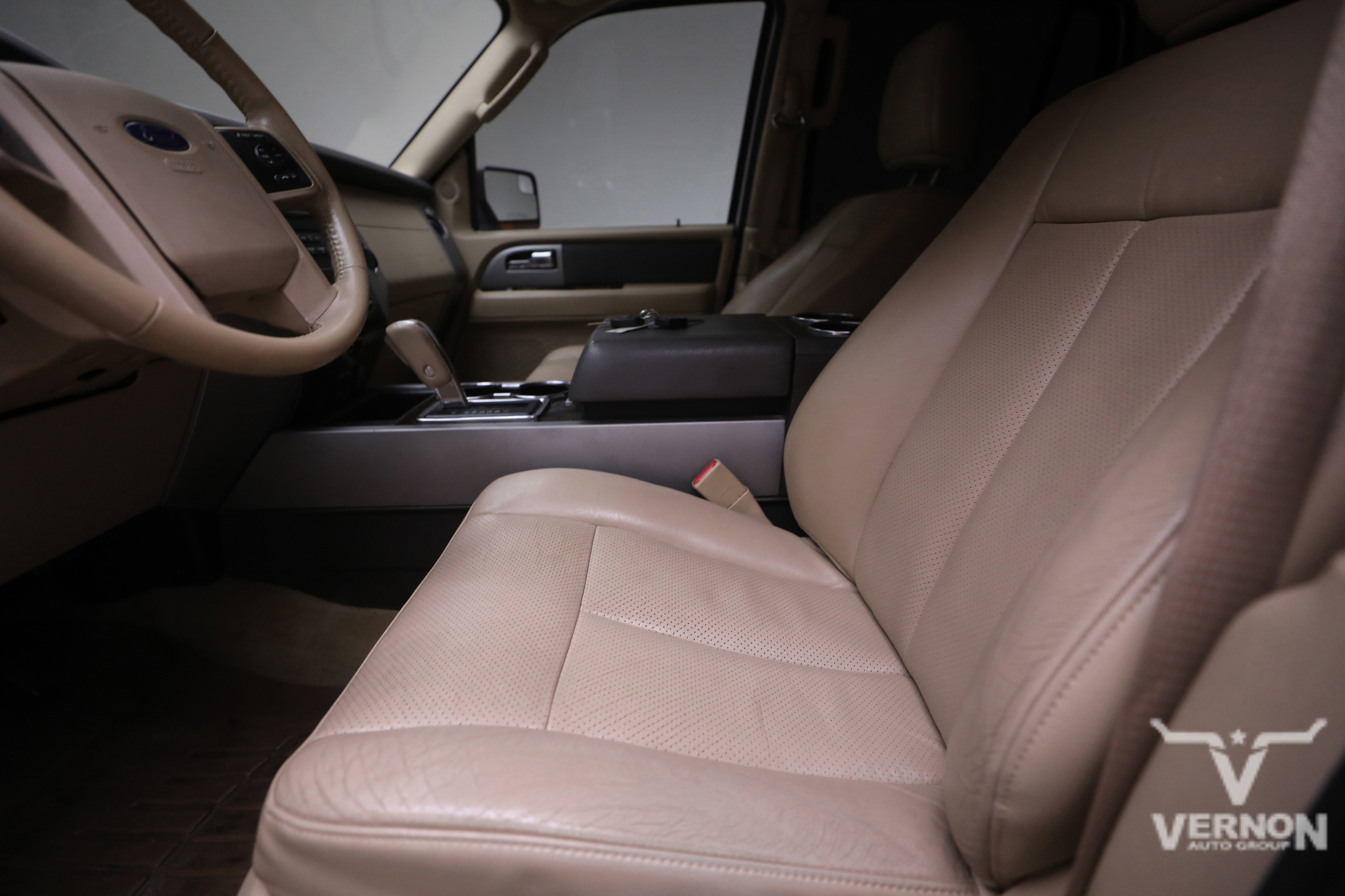 Used 2013 Ford Expedition EL XLT image 10