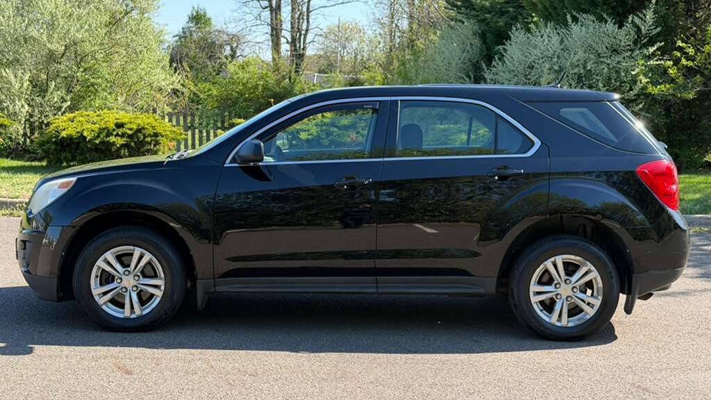 Used 2012 Chevrolet Equinox LS w/ LPO, Protection Package AWD/4WD image 4