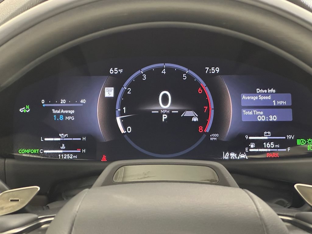Used 2025 Lexus LX 600 4WD w/ Appearance Package image 34