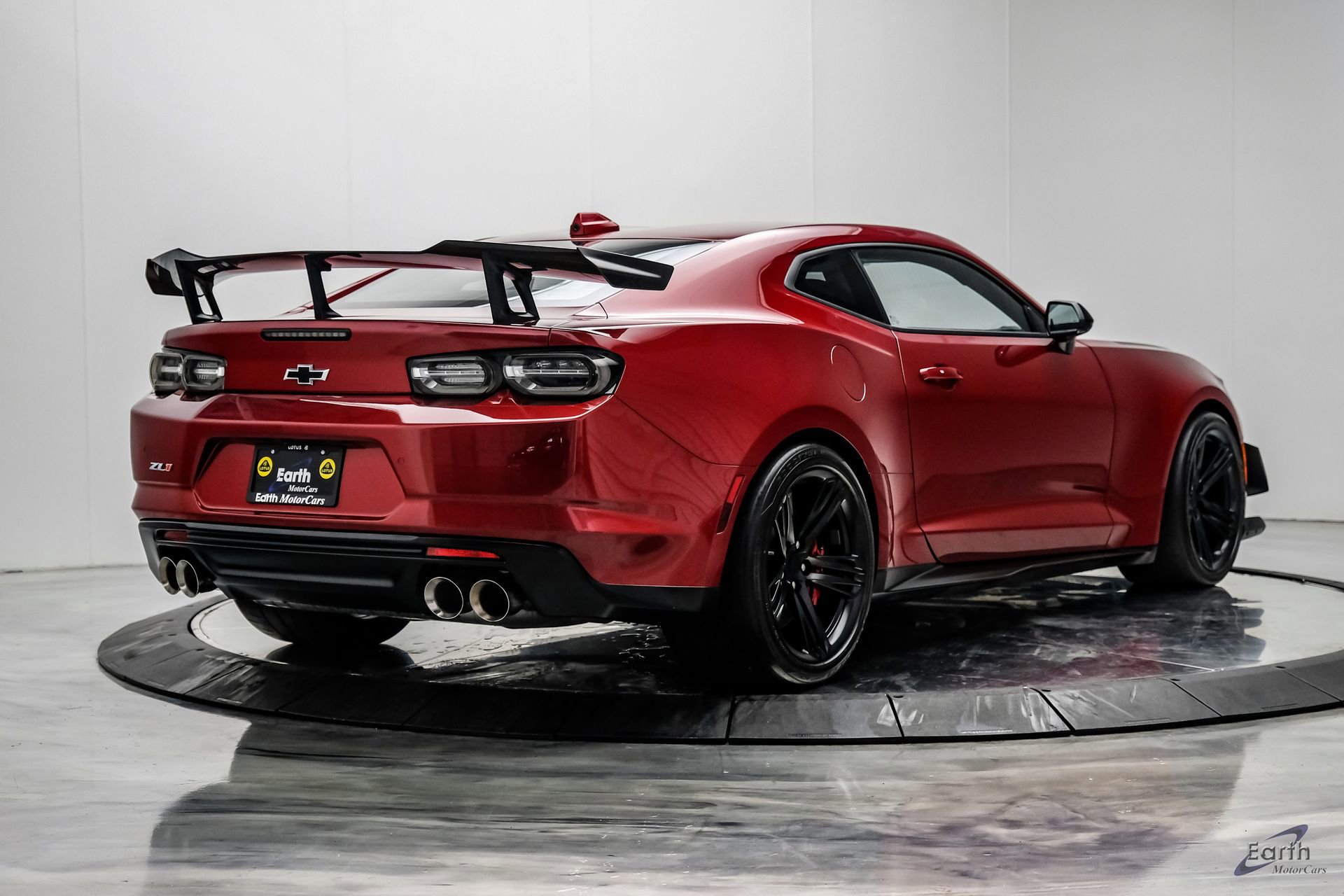 Used 2023 Chevrolet Camaro ZL1 RWD image 22