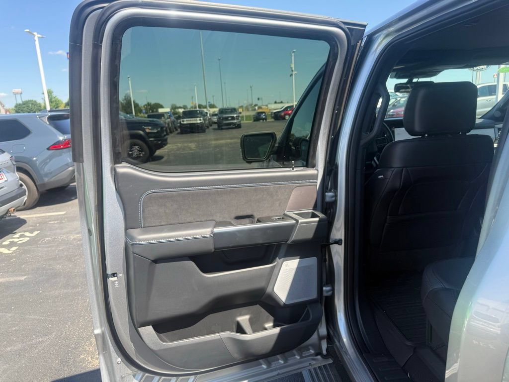 New 2025 Ford F150 Platinum w/ Equipment Group 702A High AWD/4WD image 39