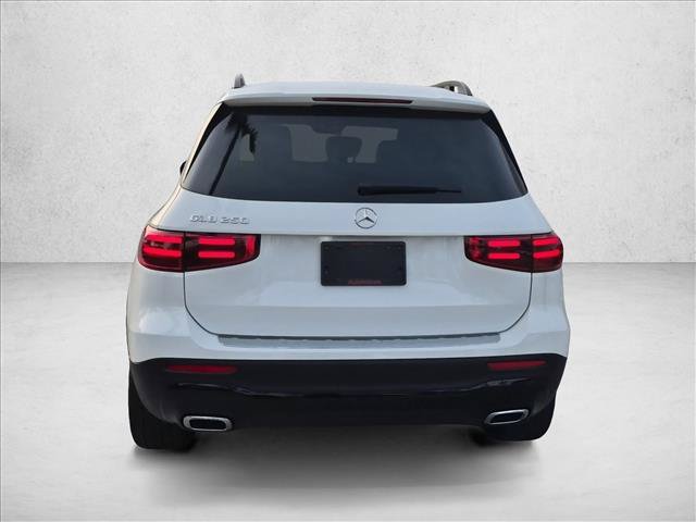 New 2026 Mercedes-Benz GLB 250 image 7