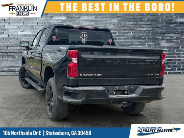 Used 2023 Chevrolet Silverado 1500 Custom image 2