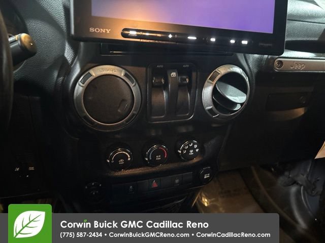 Used 2017 Jeep Wrangler Sport AWD/4WD image 25