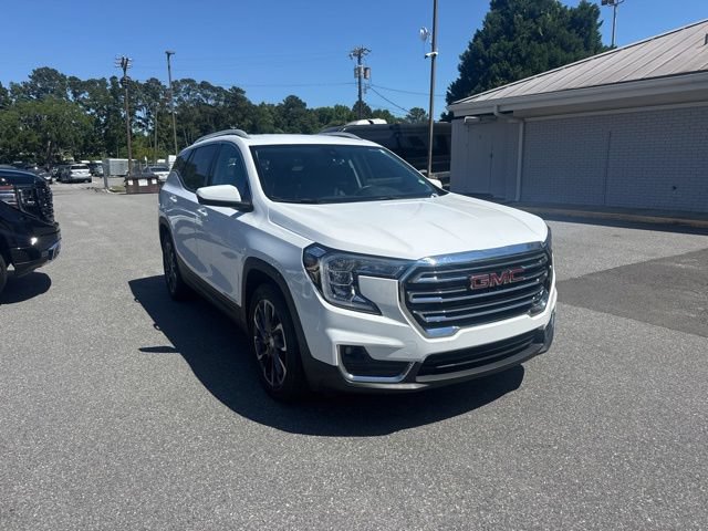 Used 2023 GMC Terrain SLT FWD image 4