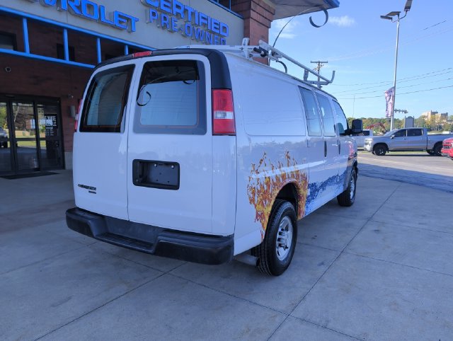 Used 2016 Chevrolet Express 2500 RWD image 7