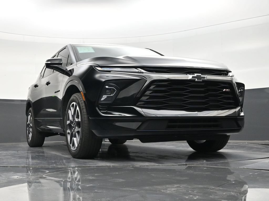 Used 2023 Chevrolet Blazer RS w/ Enhanced Convenience Package FWD image 26